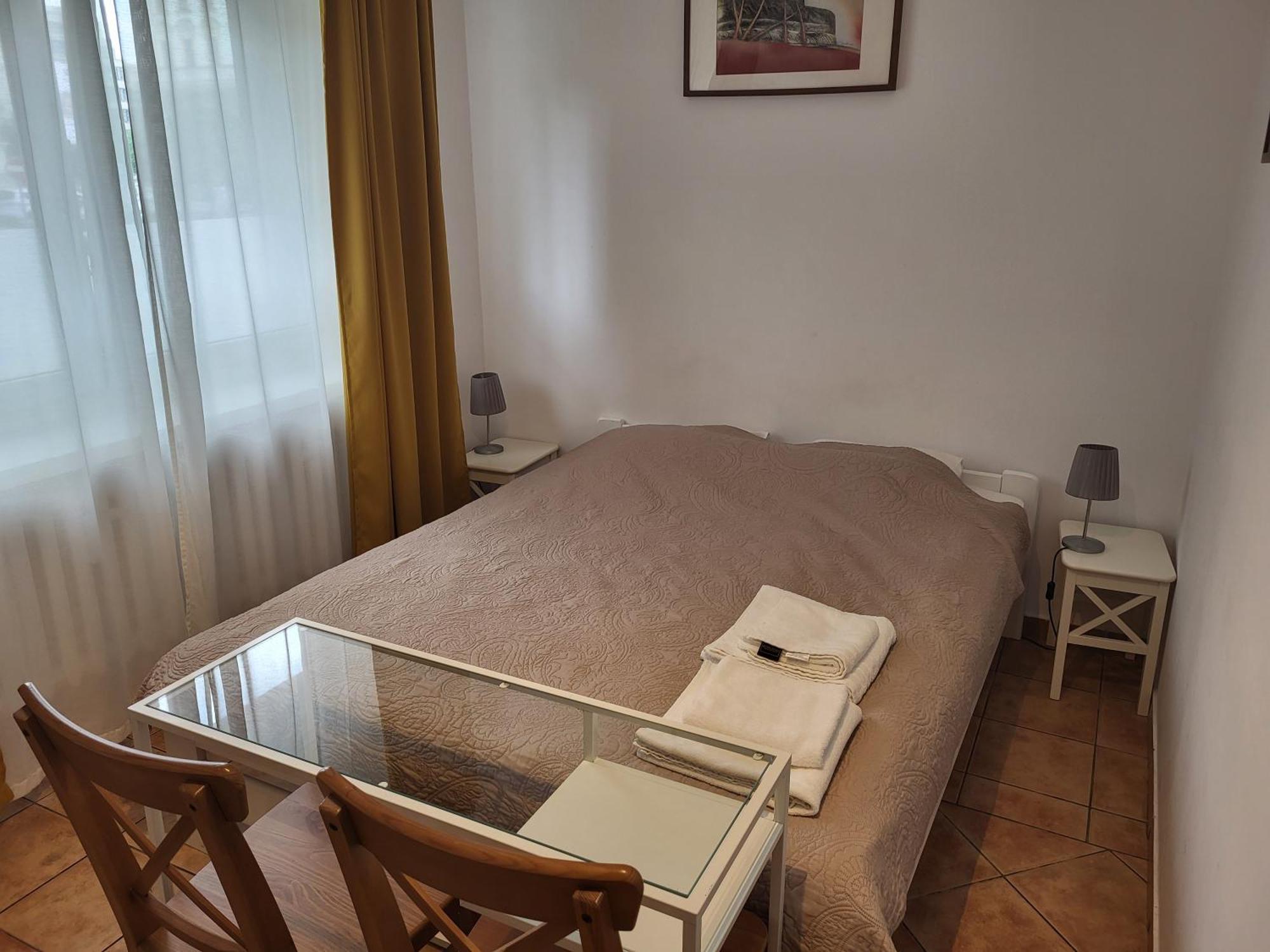 Pokoje Goscinne Przy Ogrodzie Staromiejskim Βρότσλαβ Εξωτερικό φωτογραφία